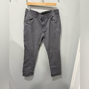 Members mark men’s pants 36x30